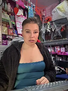 TamySweetness online show from 2, 11, 2025