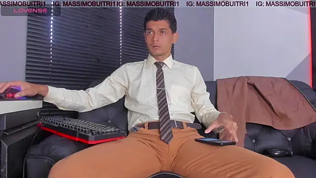 massimo g online show from 14, 4, 2026