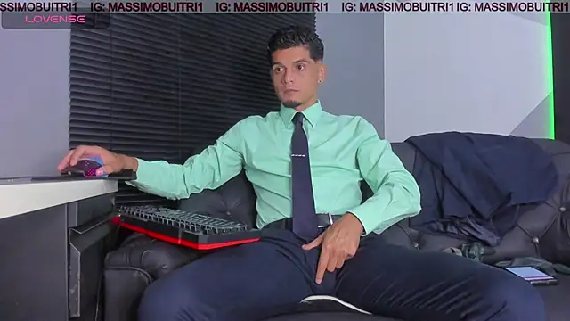 Snapshot of massimo_g chatting on 10, 6, 2026 massimo g online show from 10, 6, 2026