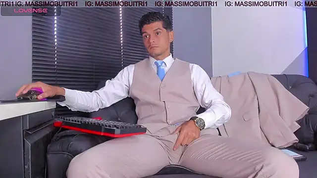 Snapshot of massimo_g chatting on 17, 6, 2026 massimo g online show from 17, 6, 2026