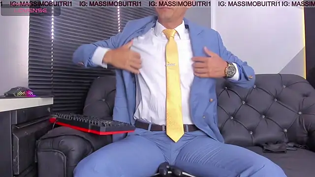 Snapshot of massimo_g chatting on 3, 7, 2026 massimo g online show from 3, 7, 2026