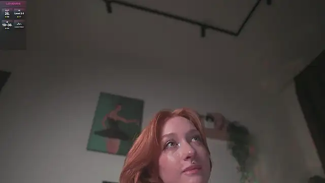 Snapshot of iara__mi chatting on 19, 11, 2025 iara mi online show from 19, 11, 2025