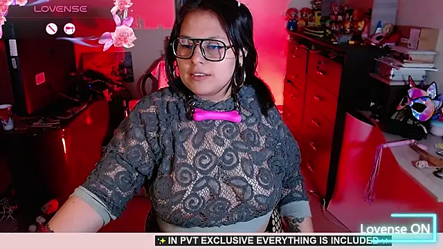 Snapshot of _lilith_heavy chatting on 28, 11, 2025 lilith heavy online show from 28, 11, 2025