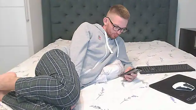 Snapshot of Marselle_Laker chatting on 23, 12, 2024 Marselle Laker online show from 23, 12, 2024