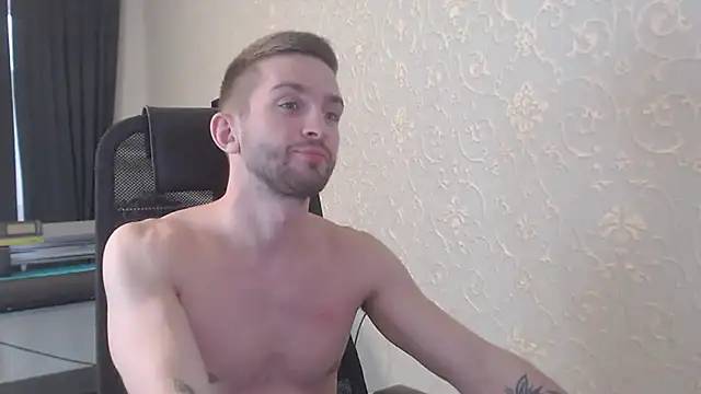 Snapshot of Marselle_Laker chatting on 2, 2, 2025 Marselle Laker online show from 2, 2, 2025