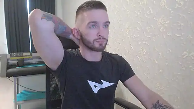 Snapshot of Marselle_Laker chatting on 5, 3, 2025 Marselle Laker online show from 5, 3, 2025