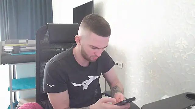 Snapshot of Marselle_Laker chatting on 22, 3, 2025 Marselle Laker online show from 22, 3, 2025