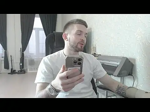 Snapshot of Marselle_Laker chatting on 28, 11, 2025 Marselle Laker online show from 28, 11, 2025