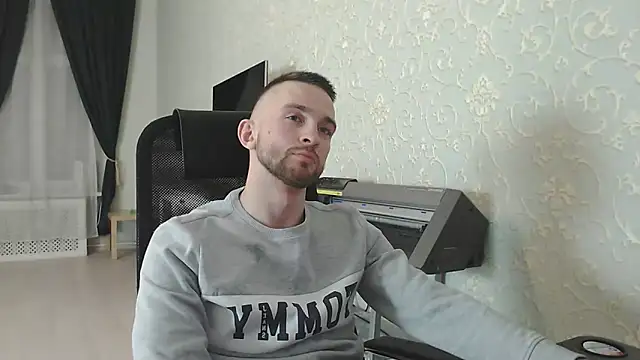 Snapshot of Marselle_Laker chatting on 1, 12, 2025 Marselle Laker online show from 1, 12, 2025