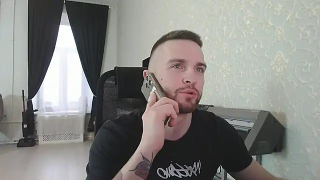 Snapshot of Marselle_Laker chatting on 2, 12, 2025 Marselle Laker online show from 2, 12, 2025