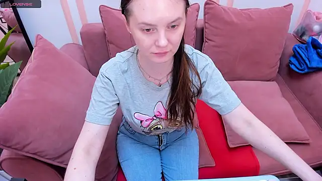 JannaVerdi  online show from 13, 3, 2026