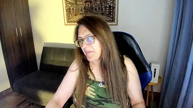 Ivette Shaira online show from 9, 4, 2026