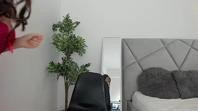 Snapshot of BlueEyesLexy chatting on 18, 4, 2026 BlueEyesLexy online show from 18, 4, 2026