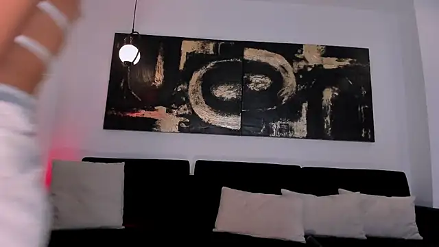 DannaCruz online show from 7, 3, 2025