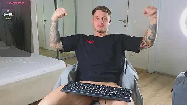 more  than  love online show from 28, 11, 2025