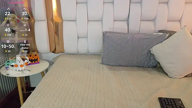 valkiria moore online show from 20, 10, 2025