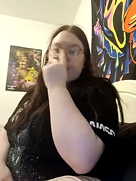 Sexycurvyemilyy online show from 19, 11, 2025