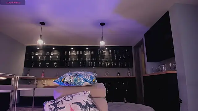 Snapshot of SophiePalmer chatting on 20, 9, 2025 SophiePalmer online show from 20, 9, 2025