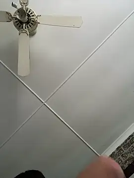 Snapshot of Dieselxxx09 chatting on 18, 2, 2025 Dieselxxx09 online show from 18, 2, 2025