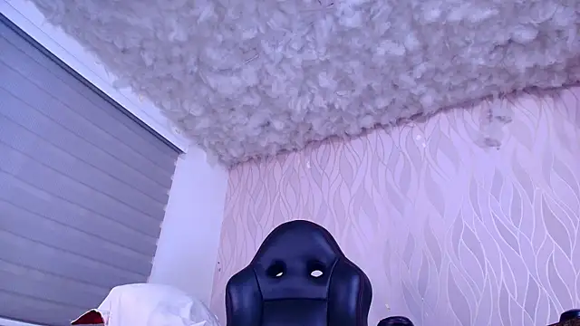 Snapshot of emyli_sam chatting on 11, 1, 2025 emyli sam online show from 11, 1, 2025