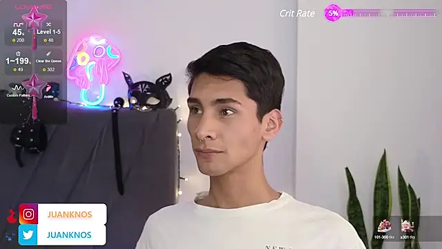 Snapshot of by_pandora chatting on 5, 3, 2025 by pandora online show from 5, 3, 2025