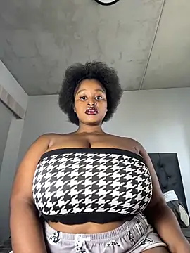 KnockoutBestie online show from 5, 1, 2025