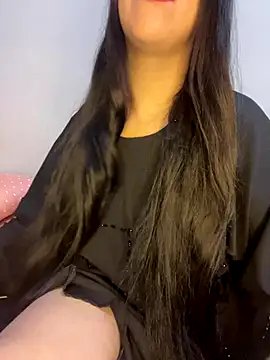 Snapshot of Mayacrayzi chatting on 23, 11, 2025 Mayacrayzi online show from 23, 11, 2025