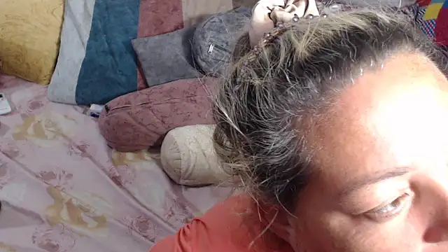 marie olsenhot online show from 2, 3, 2025