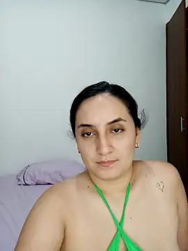 Snapshot of Angeelus2 chatting on 18, 9, 2025 Angeelus2 online show from 18, 9, 2025