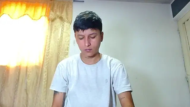 Snapshot of Tamarahryan chatting on 17, 1, 2025 Tamarahryan online show from 17, 1, 2025