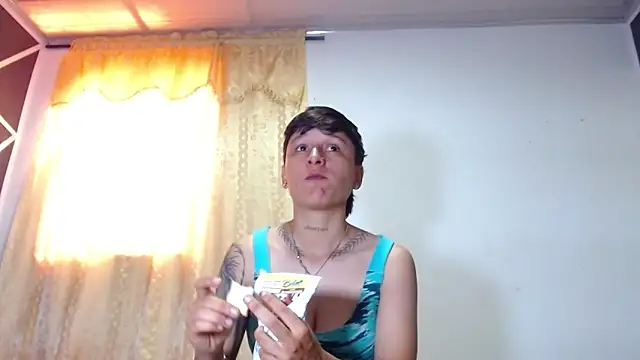 Snapshot of Tamarahryan chatting on 19, 3, 2025 Tamarahryan online show from 19, 3, 2025