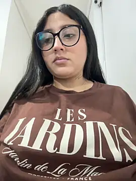 Snapshot of croftsmila chatting on 22, 11, 2025 croftsmila online show from 22, 11, 2025