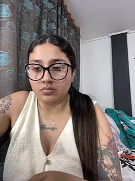 croftsmila online show from 27, 2, 2026