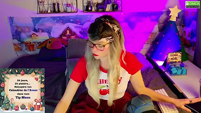 Kittychatte online show from 18, 12, 2025