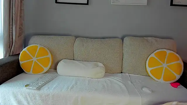 bellahot77 online show from 24, 10, 2025