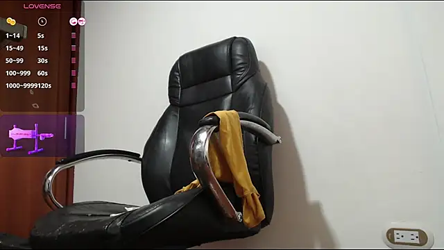 Snapshot of abby_taylor chatting on 10, 10, 2025 abby taylor online show from 10, 10, 2025