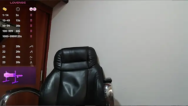 Snapshot of abby_taylor chatting on 10, 11, 2025 abby taylor online show from 10, 11, 2025