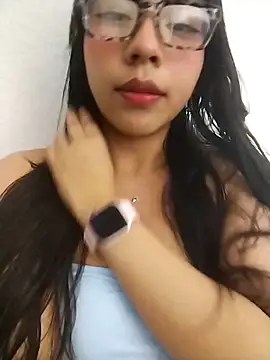 Snapshot of Umaru_uwu chatting on 1, 12, 2025 Umaru uwu online show from 1, 12, 2025