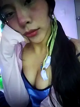 Snapshot of Umaru_uwu chatting on 5, 12, 2025 Umaru uwu online show from 5, 12, 2025