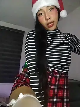 Snapshot of Umaru_uwu chatting on 15, 12, 2025 Umaru uwu online show from 15, 12, 2025