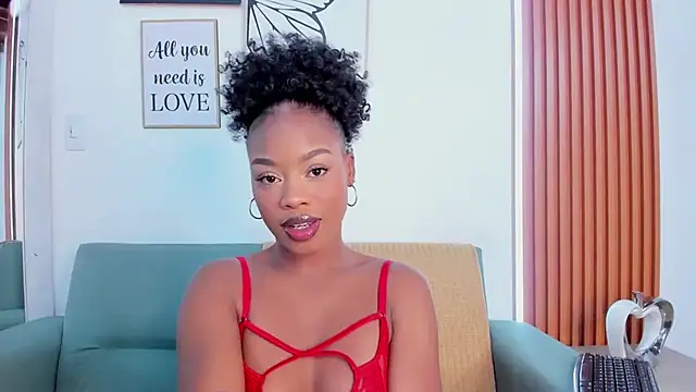 Snapshot of Madiison_Cooper chatting on 21, 9, 2025 Madiison Cooper online show from 21, 9, 2025