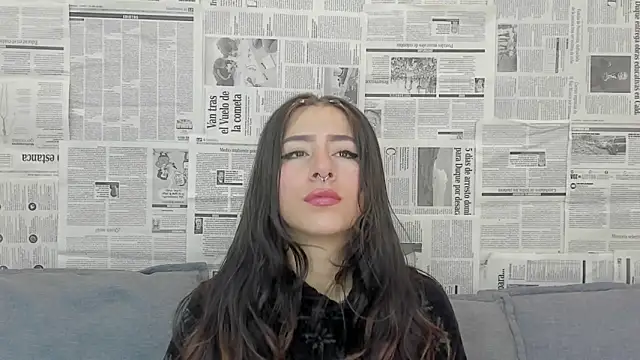 Snapshot of Mhelanny2 chatting on 22, 12, 2024 Mhelanny2 online show from 22, 12, 2024