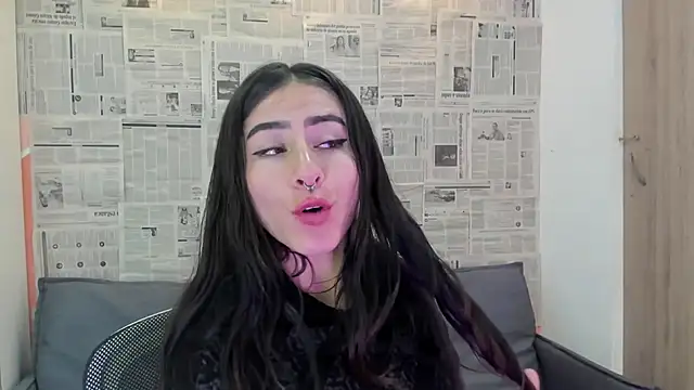Snapshot of Mhelanny2 chatting on 30, 12, 2024 Mhelanny2 online show from 30, 12, 2024