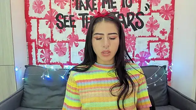 Snapshot of Mhelanny2 chatting on 6, 2, 2025 Mhelanny2 online show from 6, 2, 2025