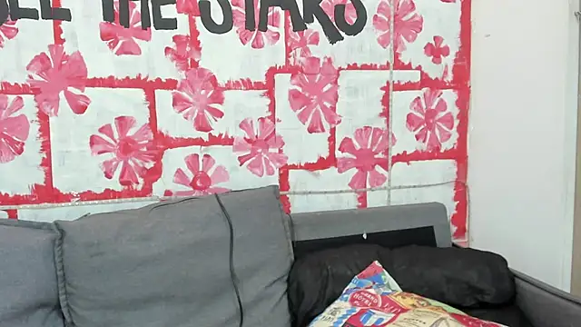 Snapshot of Mhelanny2 chatting on 9, 3, 2025 Mhelanny2 online show from 9, 3, 2025