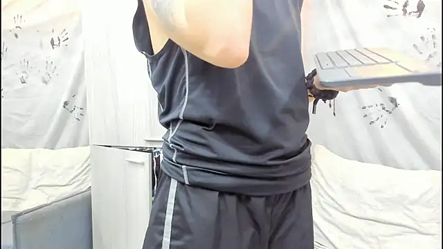 Mhelanny2 online show from 25, 10, 2025