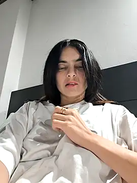 Snapshot of Sam_Sara chatting on 16, 2, 2025 Sam Sara online show from 16, 2, 2025