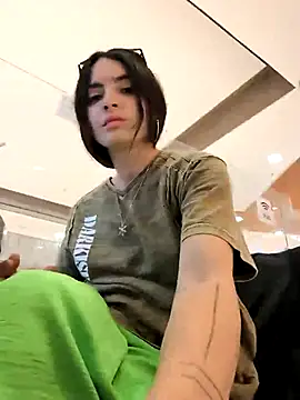 Snapshot of Sam_Sara chatting on 17, 3, 2025 Sam Sara online show from 17, 3, 2025