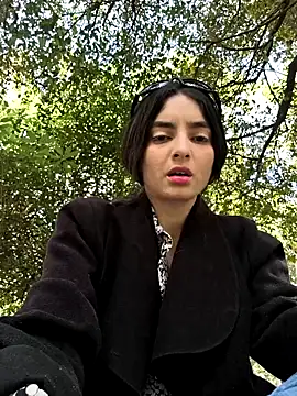 Snapshot of Sam_Sara chatting on 16, 9, 2025 Sam Sara online show from 16, 9, 2025