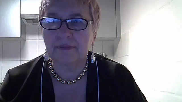 SweetCherry27 online show from 18, 1, 2026